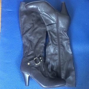 Brown boots (CL by Laundry)